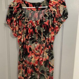 Loose fitting multicolored knit blouse